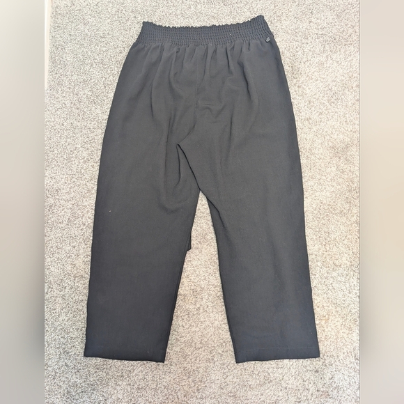 Monk & Lou Black Paper Bag Pants – Size M – Aritzia - Picture 4 of 7